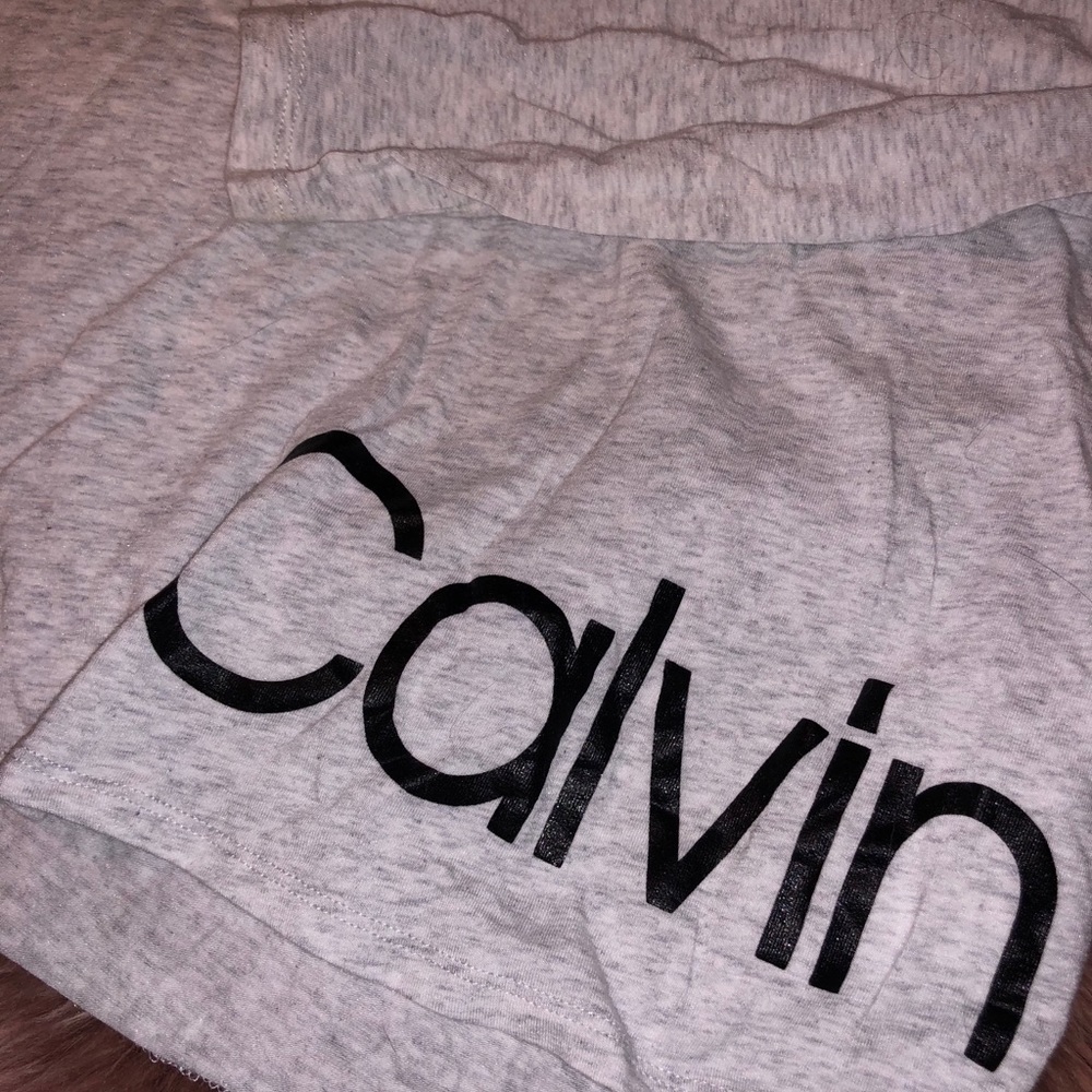 Calvin top - Picture 2 of 3